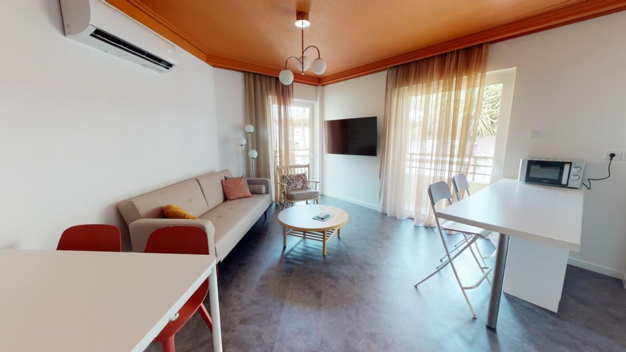 Onezerotwo By Zoia Living Aparthotel Atena Exterior foto